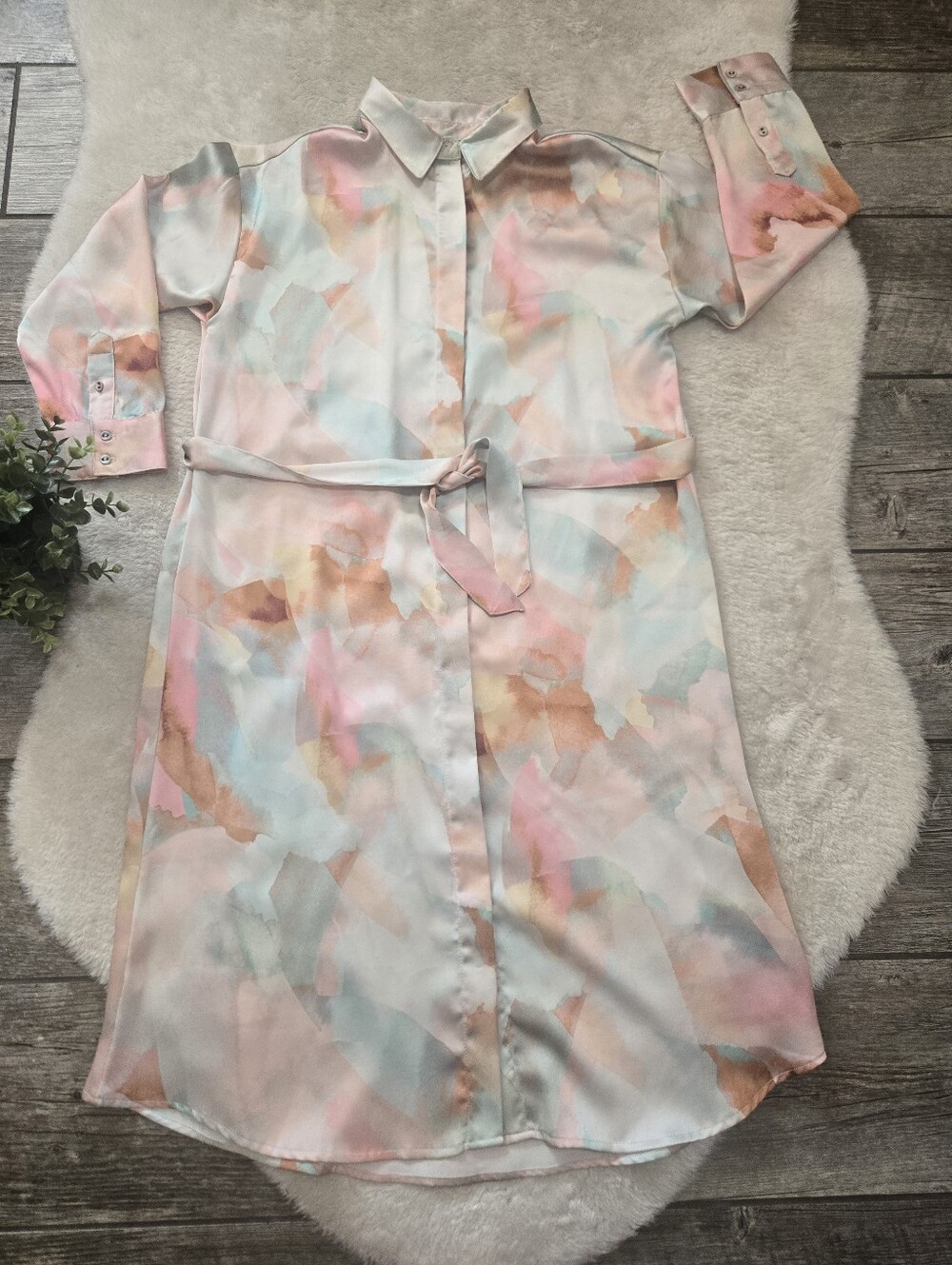 FRYE Pastel Watercolor Satin Belted Arsty Abstract Chic Boho Shirt Dress, M